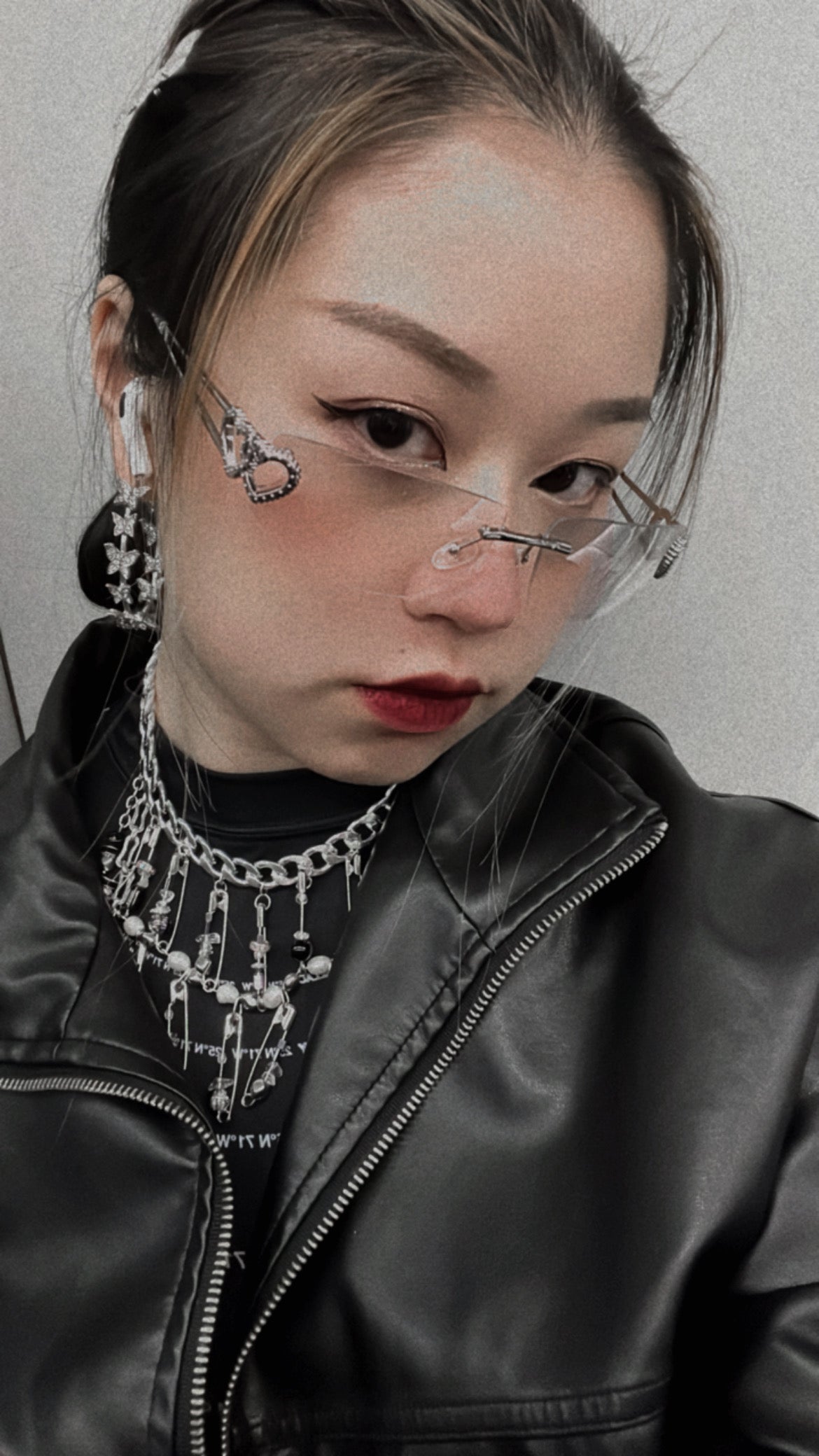 Safety pin cross pearl chain necklace