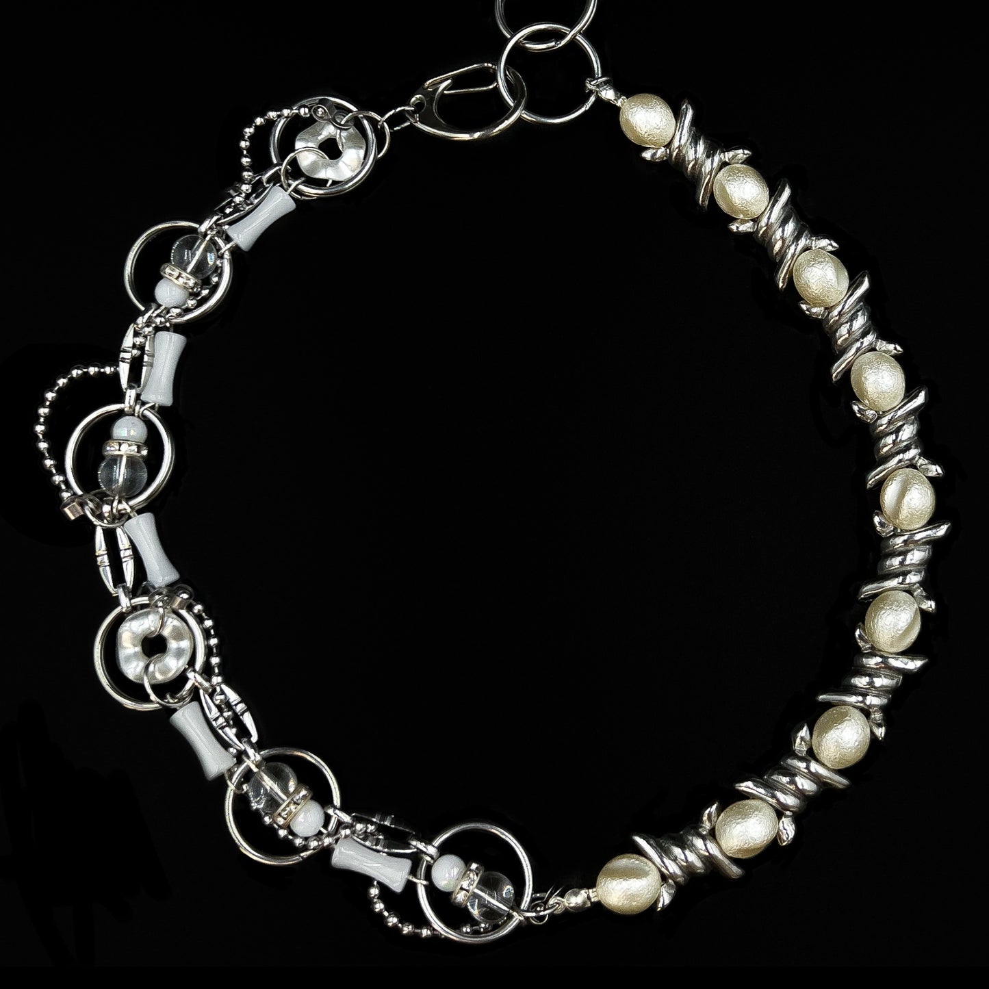 Skye Aster White Necklace
