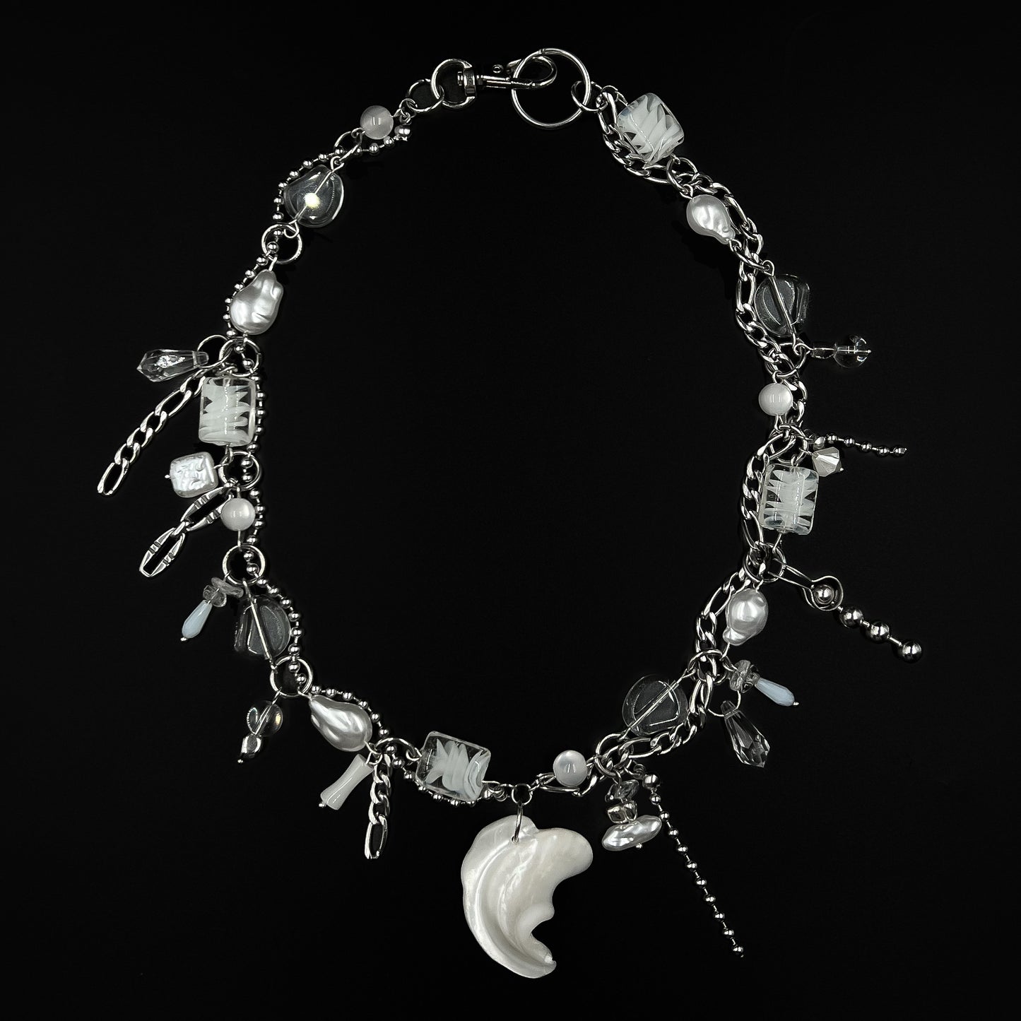 Perle blanche Necklace