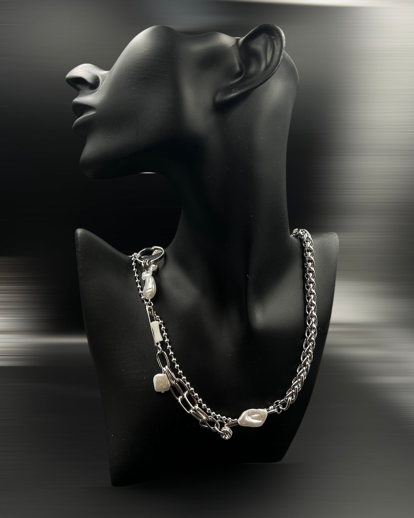 Fayex Pearl Necklace