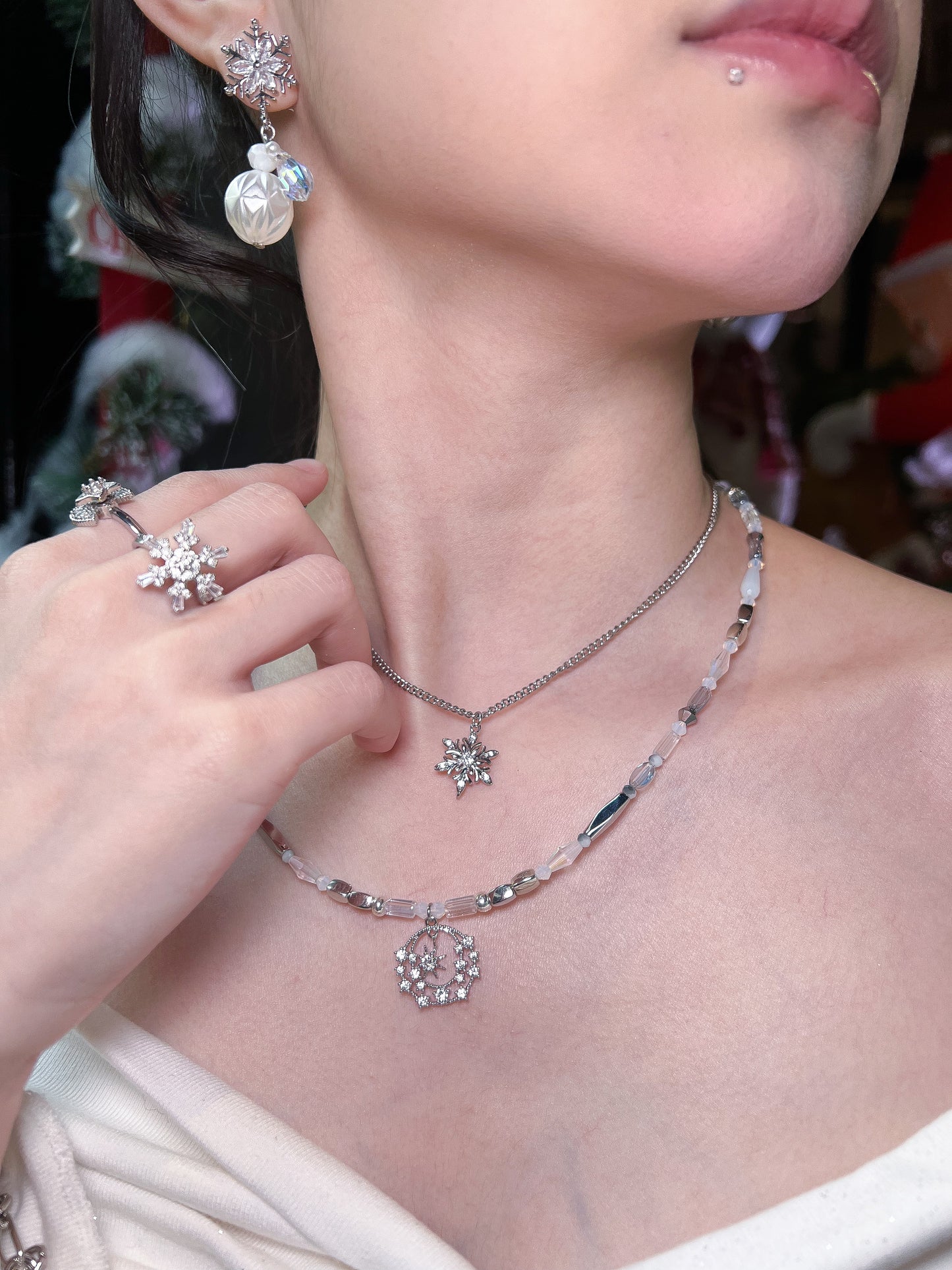 霜光綻放 · Glacial Bloom Earrings